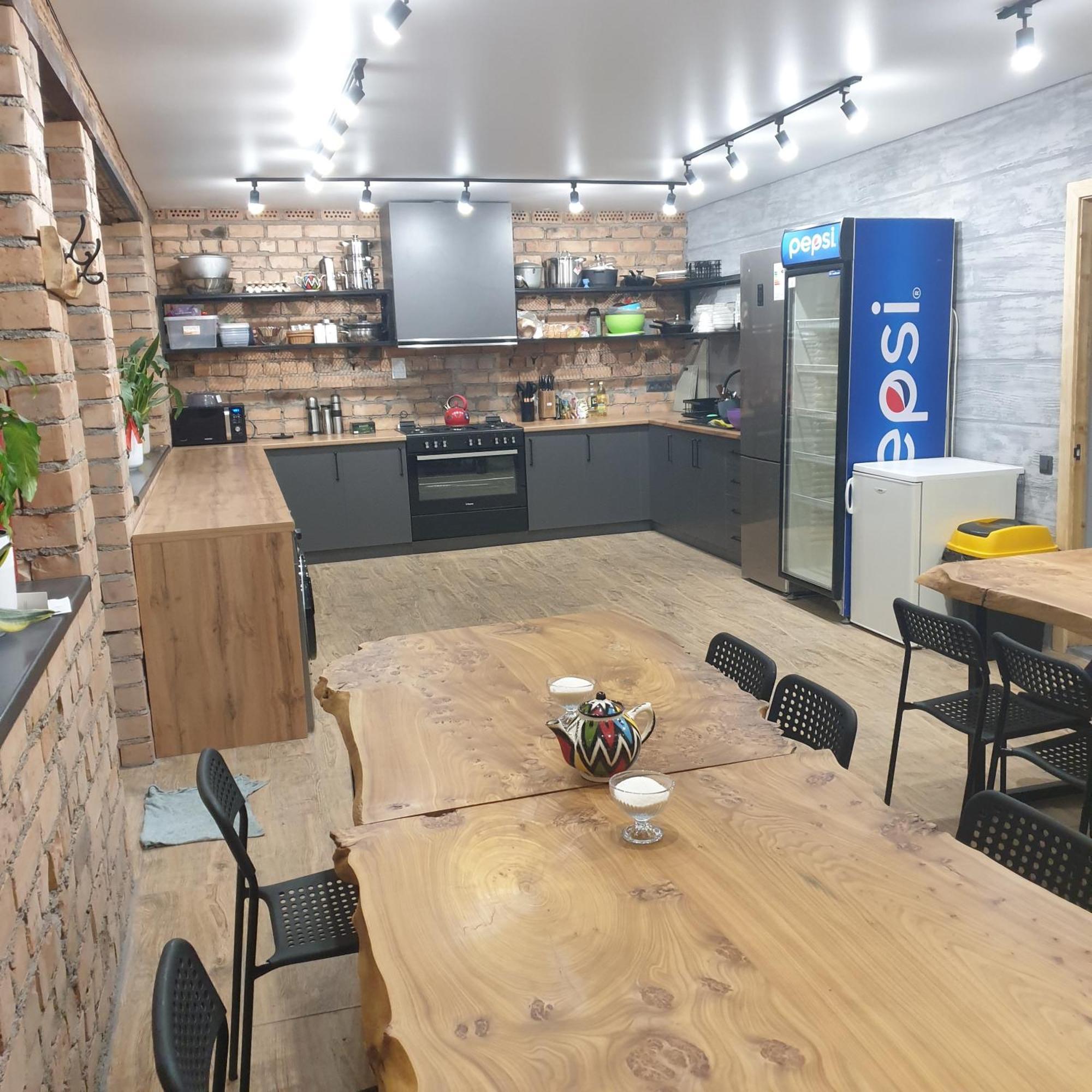 Mine Hostel Dzhergalan Jyrgalan Kültér fotó