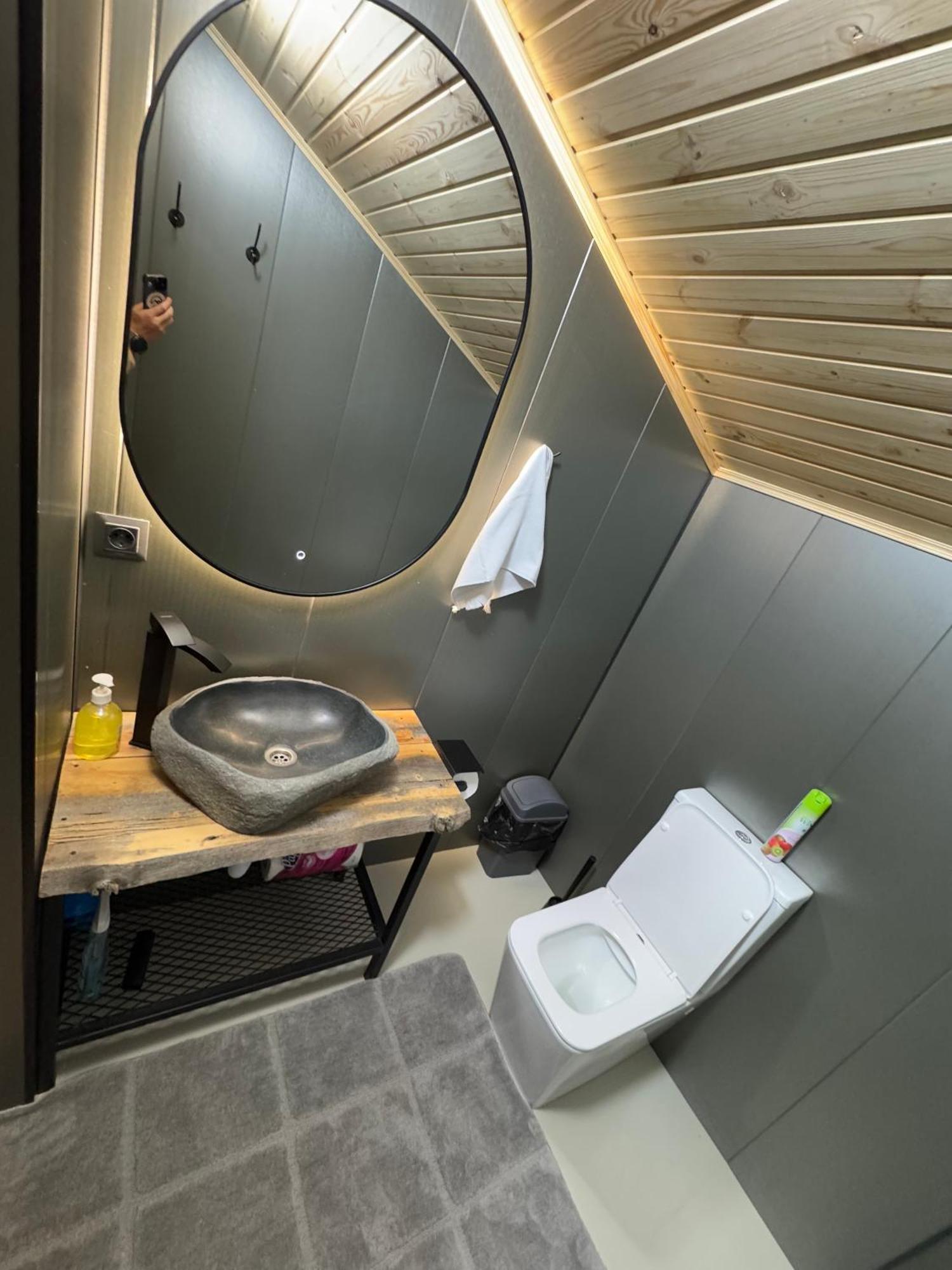 Mine Hostel Dzhergalan Jyrgalan Kültér fotó