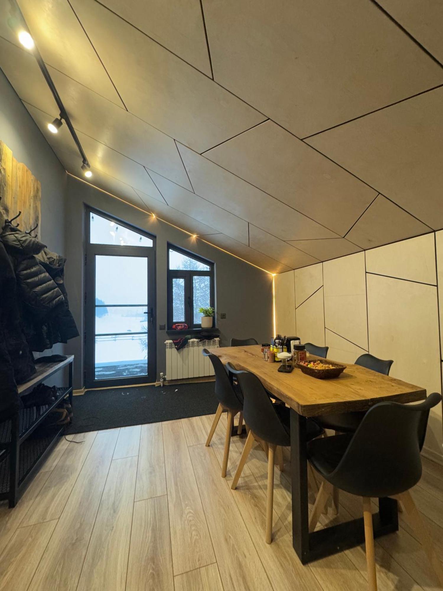 Mine Hostel Dzhergalan Jyrgalan Kültér fotó
